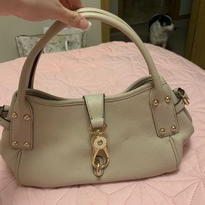 Dooney and bourke purse